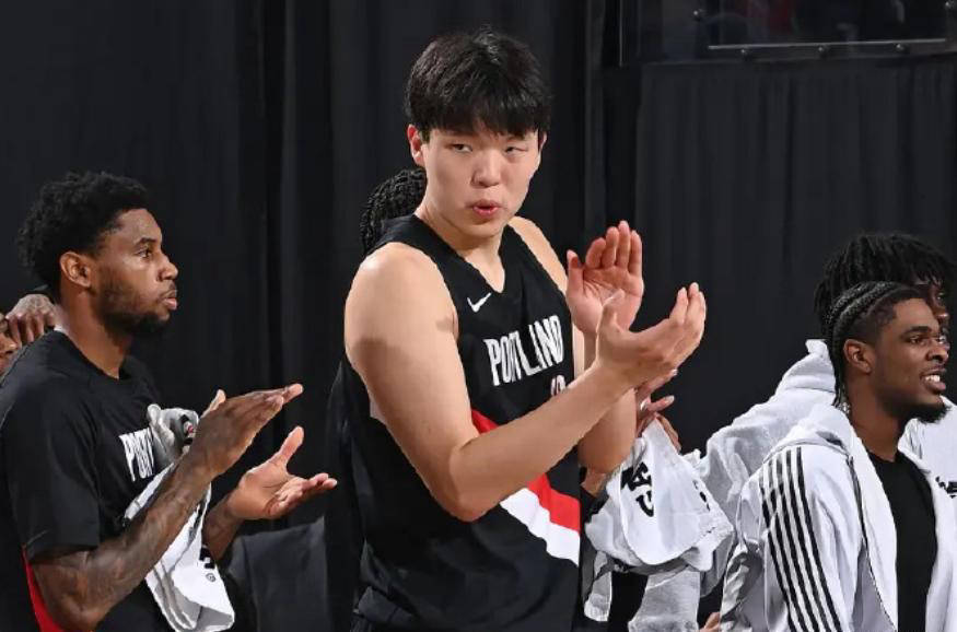 爱游戏-赛后波特兰开拓者备战NBA季后赛，单刀错失细节曝光，引发热议，训练强度明显提升的简单介绍