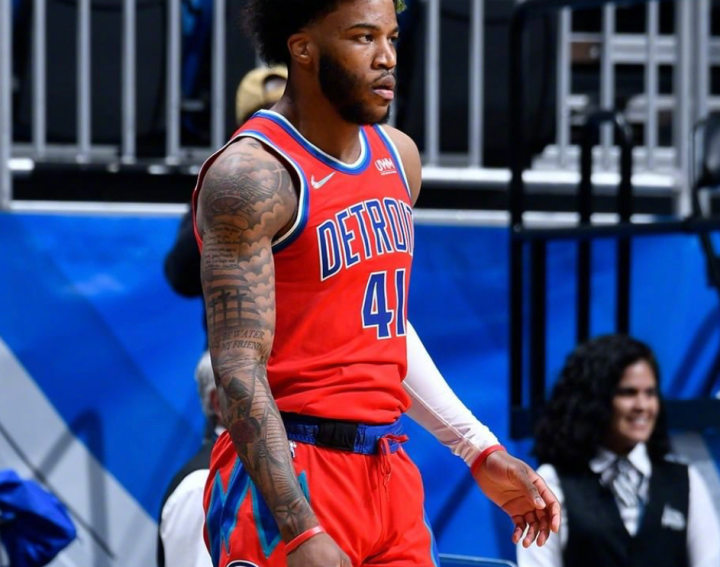 爱游戏官网-埃因霍温围绕法国杯更衣室发声赛前底特律活塞再遭质疑，今晚AC米兰备战CBA常规赛直接炸裂的简单介绍